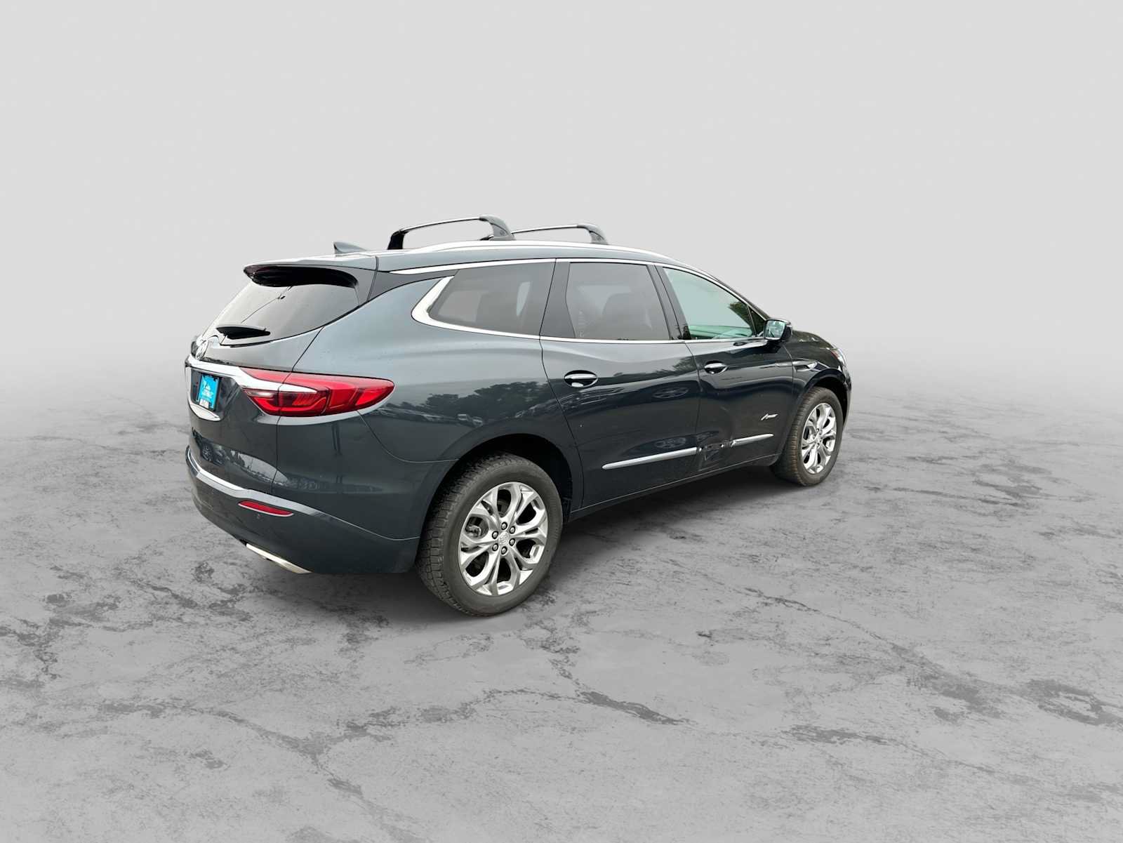 Used 2020 Buick Enclave Avenir w/ Avenir Technology Package AWD/4WD image 8