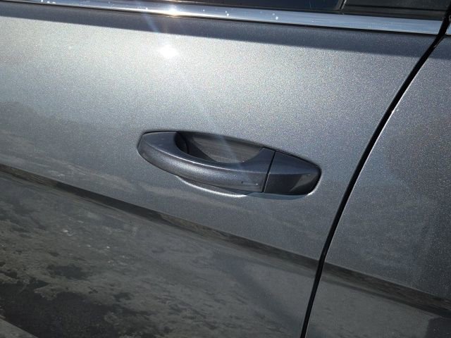 Used 2022 Volkswagen Atlas SE image 26