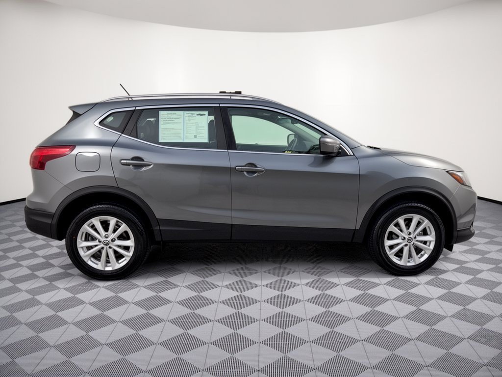 Used 2019 Nissan Rogue Sport SV FWD image 8