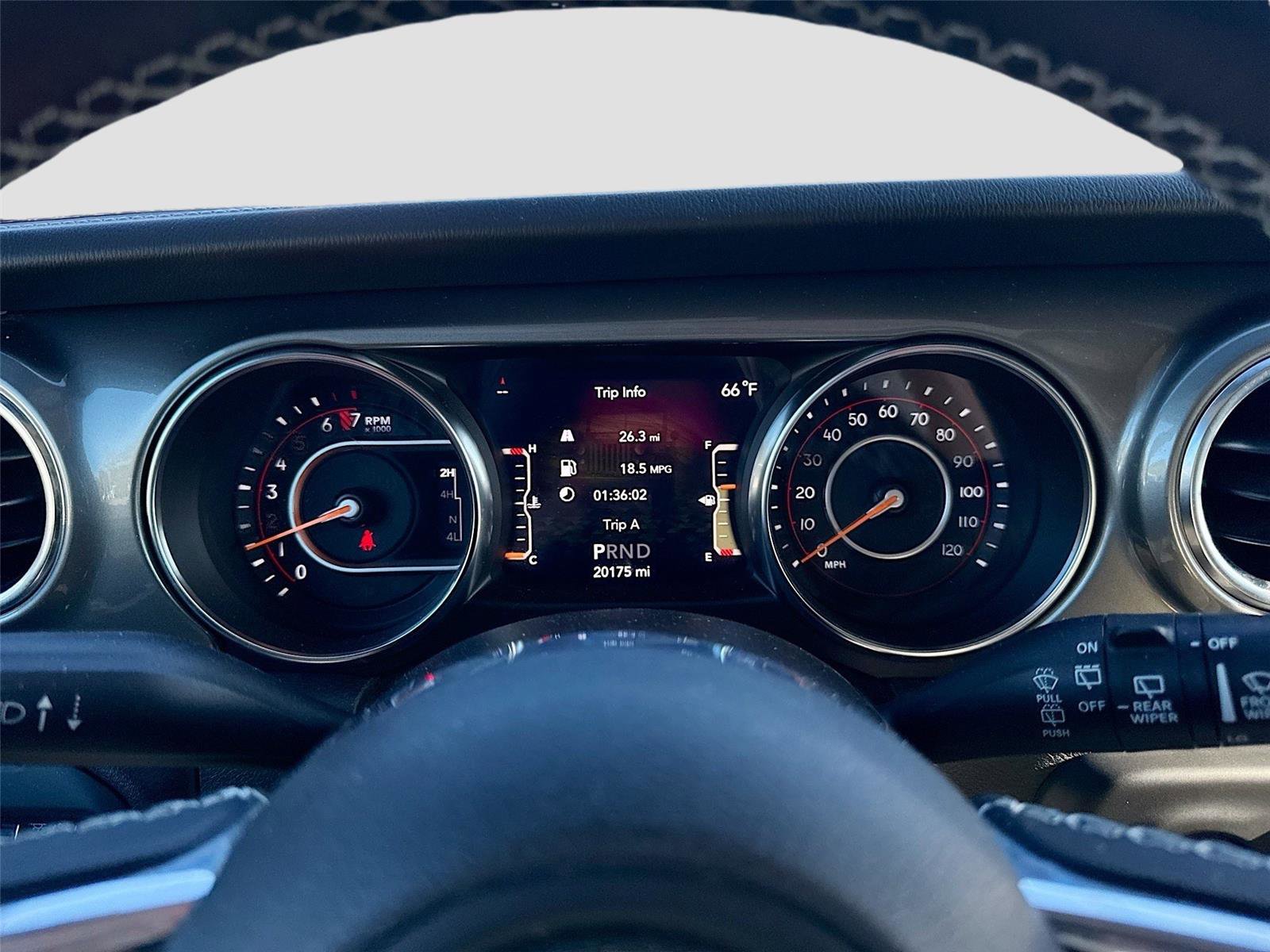 Used 2021 Jeep Wrangler Unlimited Sahara image 12