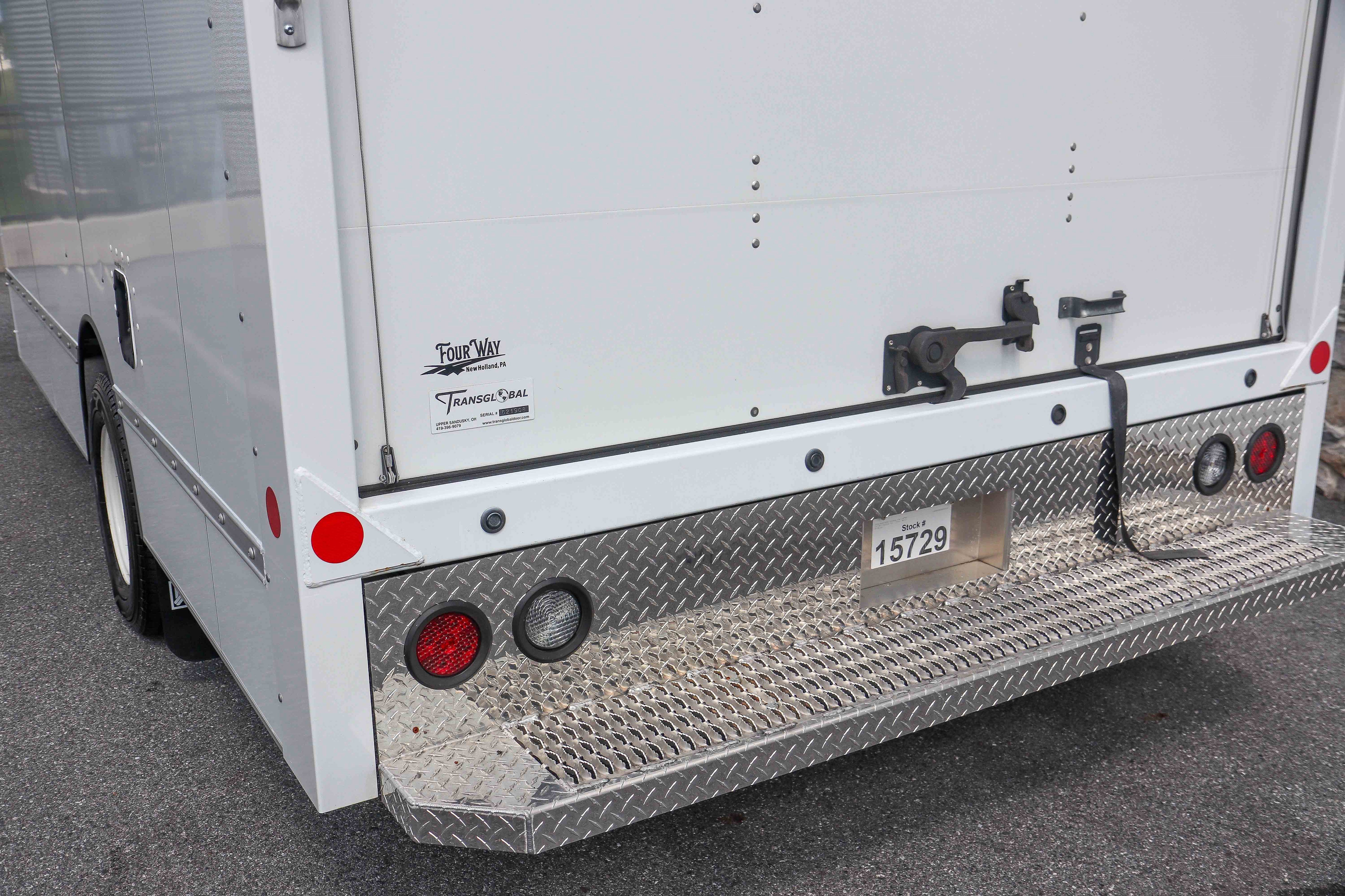 Used 2024 Ford E-450 and Econoline 450 Super Duty w/ Driver's Safety Package RWD image 9