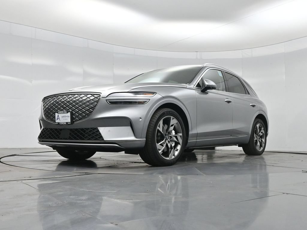 Used 2025 Genesis Electrified GV70 w/ Prestige Package AWD/4WD image 52