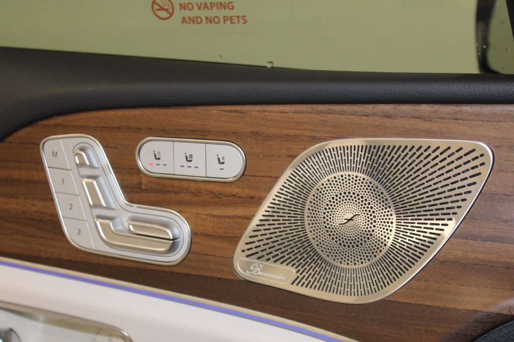 Certified 2025 Mercedes-Benz GLS 450 4MATIC image 17