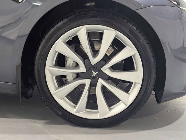 Used 2020 Tesla Model 3 Long Range image 26
