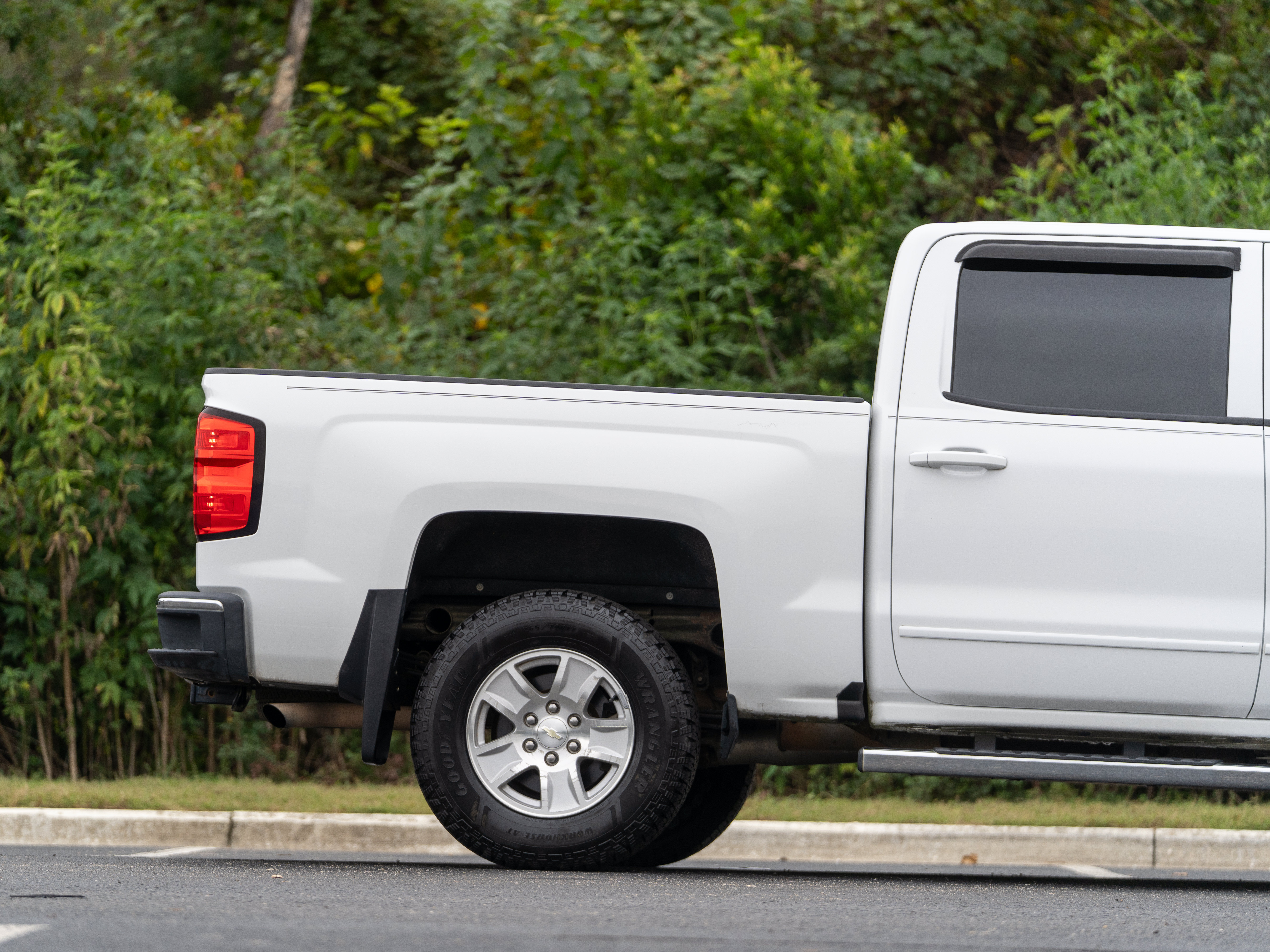 Used 2017 Chevrolet Silverado 1500 LT w/ All Star Edition RWD image 6