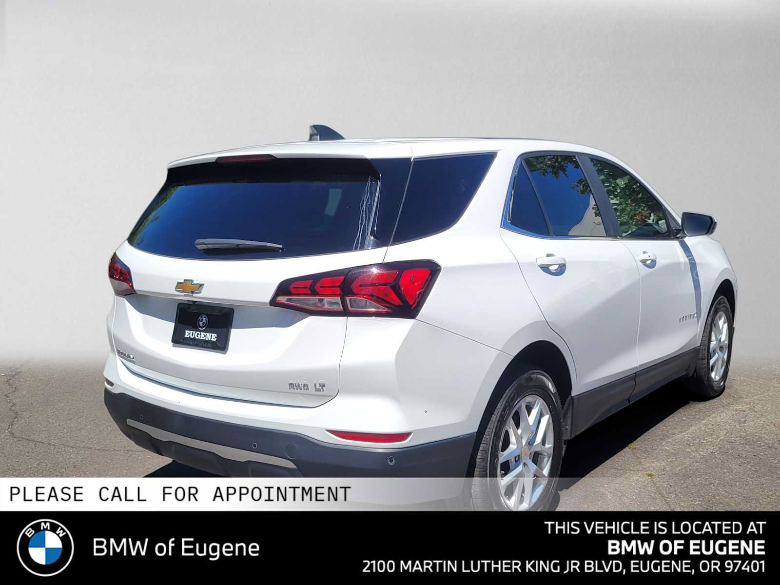 Used 2024 Chevrolet Equinox LT AWD/4WD image 3