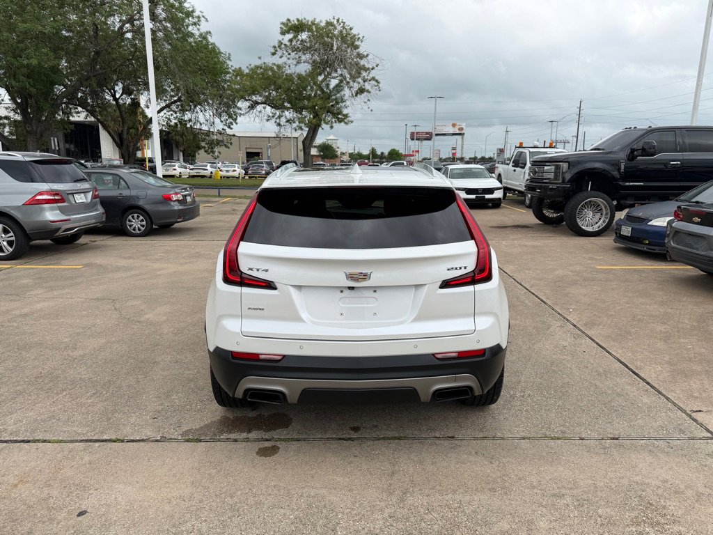 Used 2019 Cadillac XT4 Premium Luxury AWD/4WD image 11