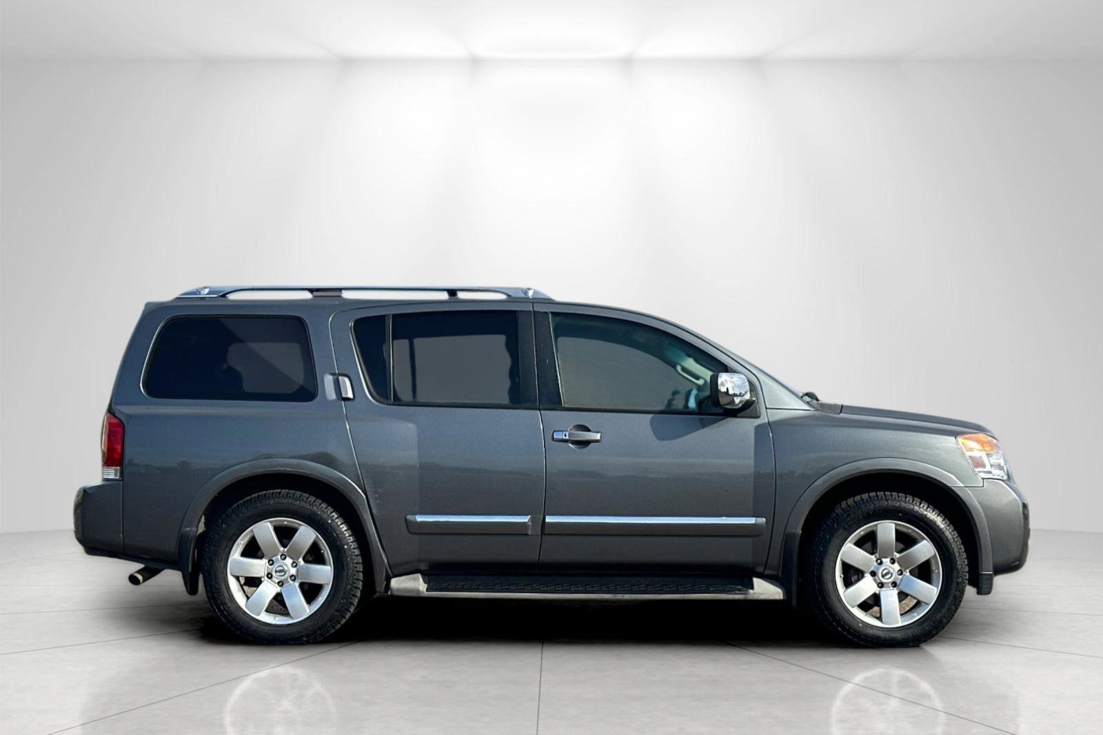 Used 2014 Nissan Armada SL image 2
