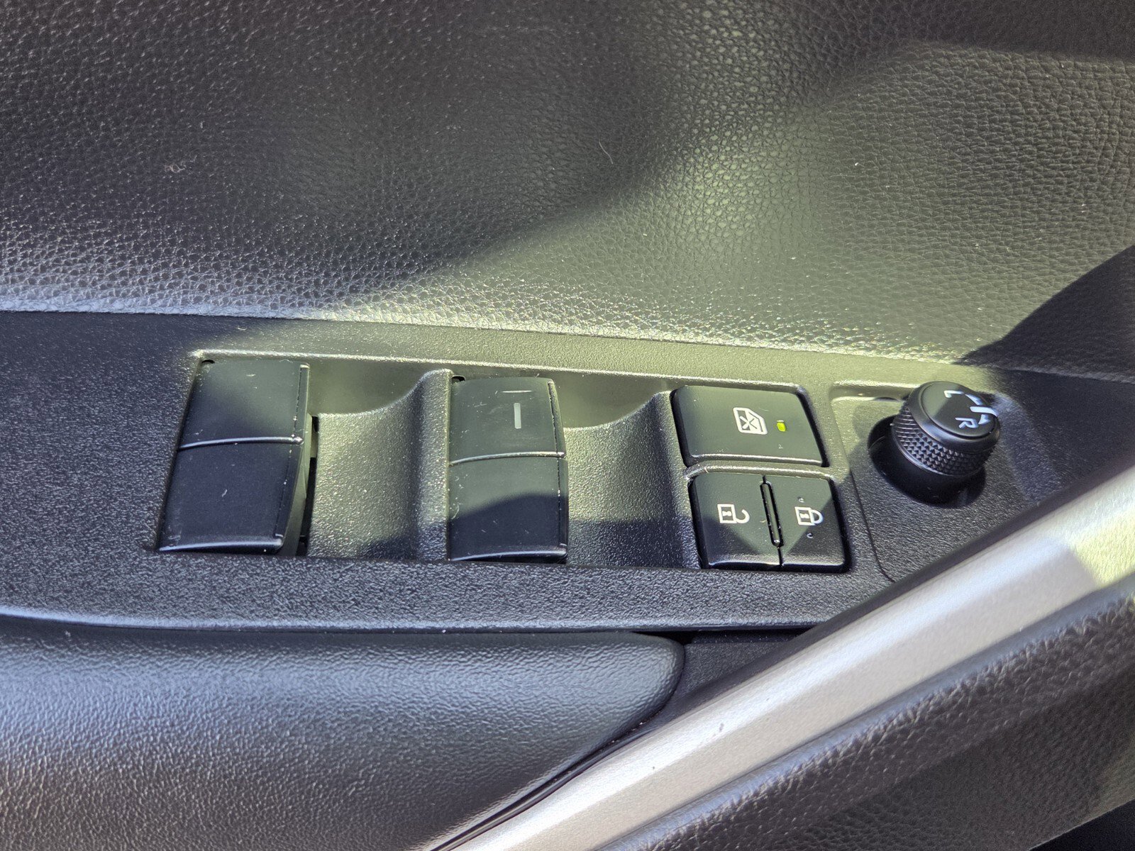 Certified 2026 Toyota Corolla Cross L image 13