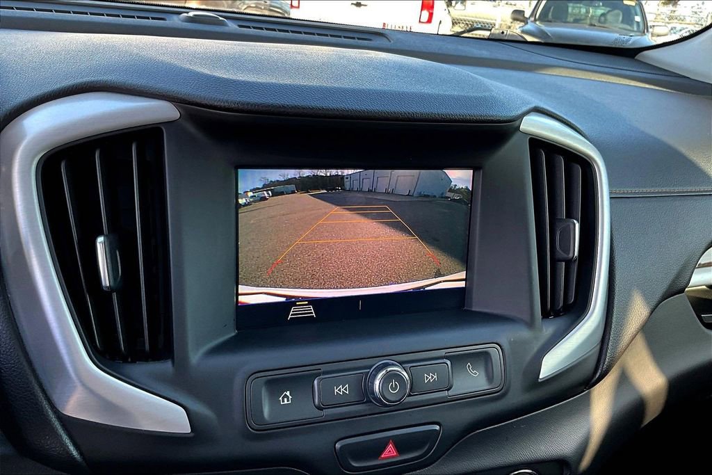 Used 2020 GMC Terrain SLE w/ Driver Convenience Package image 15
