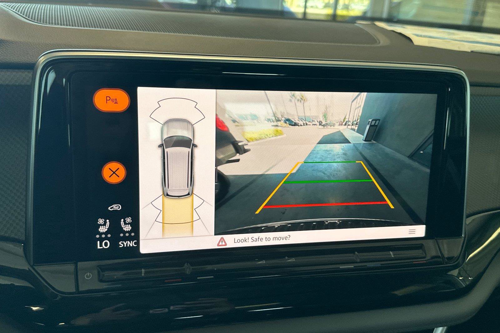 New 2026 Volkswagen Atlas Peak Edition AWD/4WD image 19