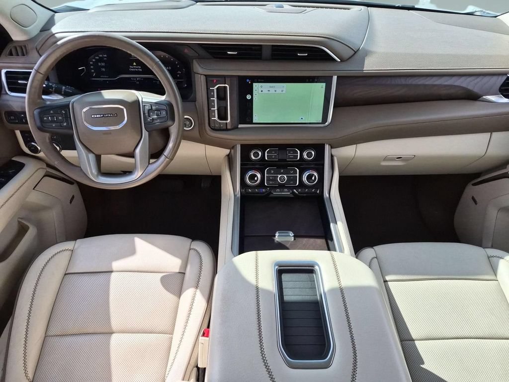 Used 2022 GMC Yukon XL Denali AWD/4WD image 19