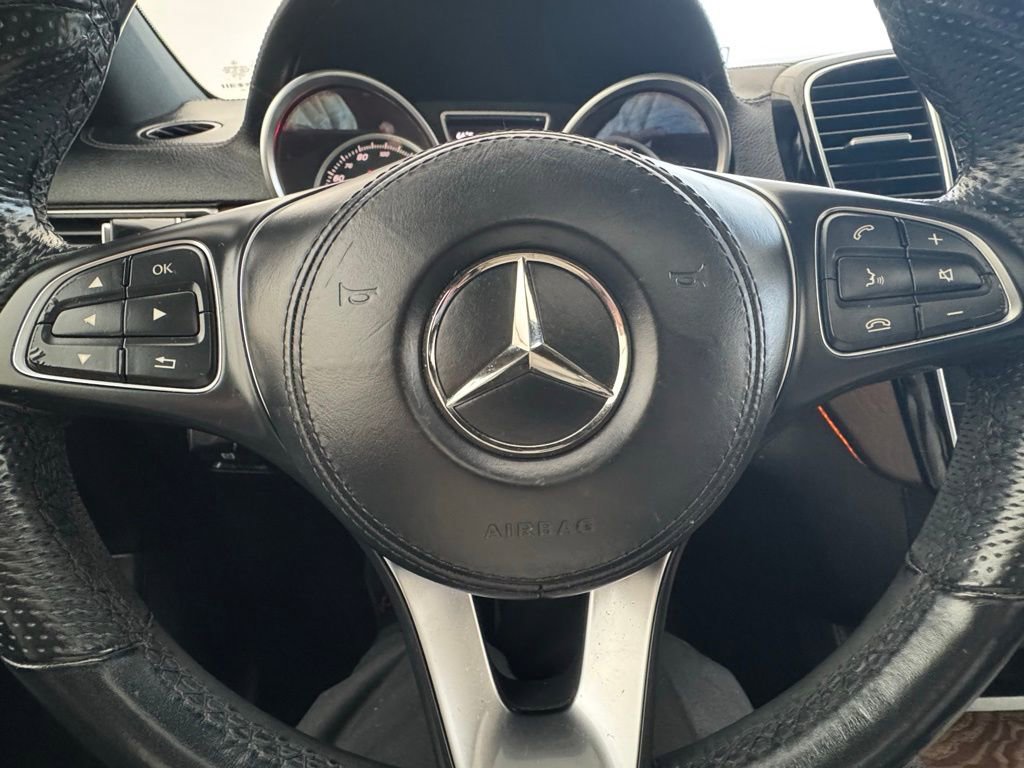 Used 2017 Mercedes-Benz GLS 450 4MATIC image 34