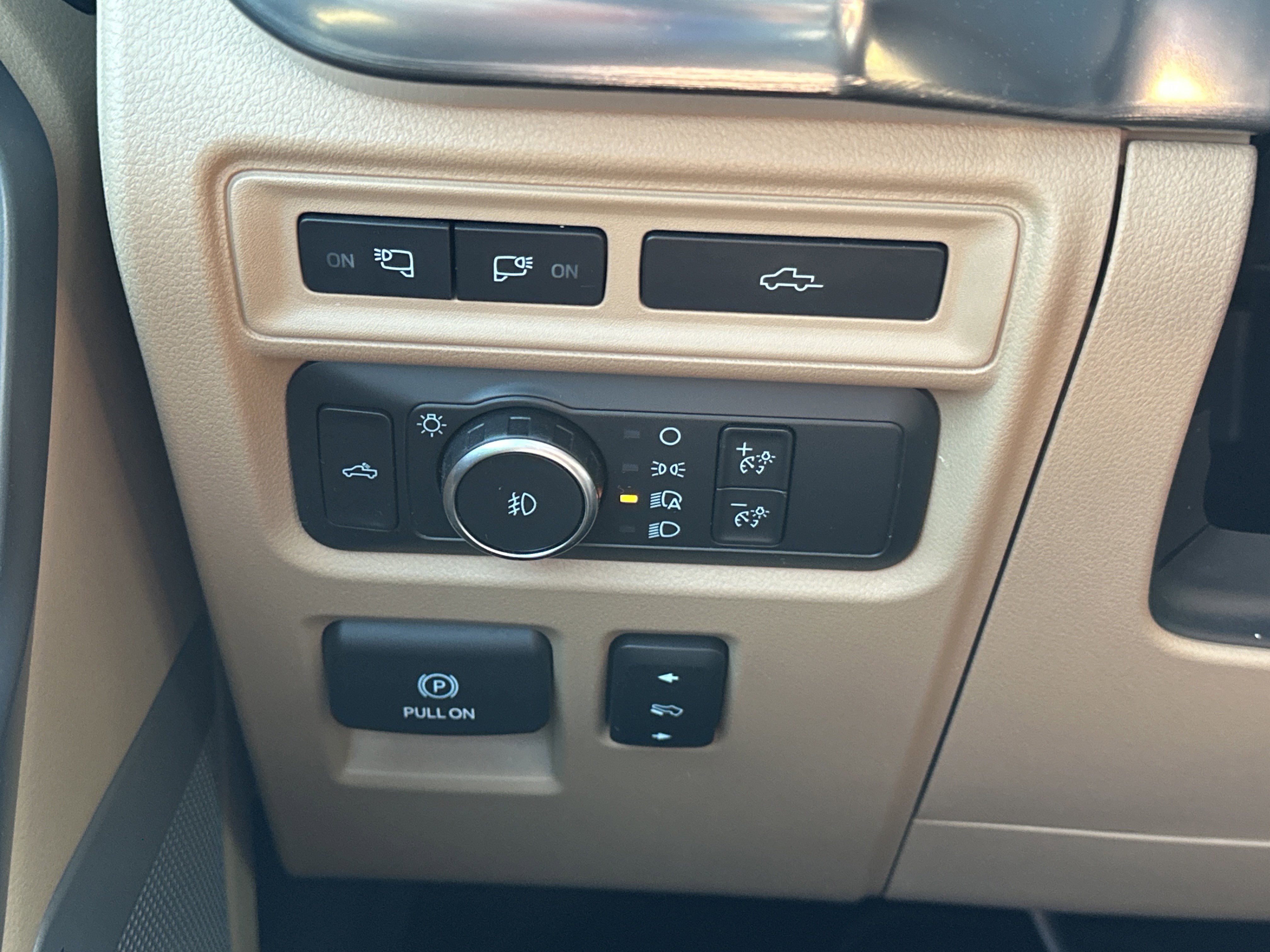 Used 2021 Ford F150 Lariat image 26