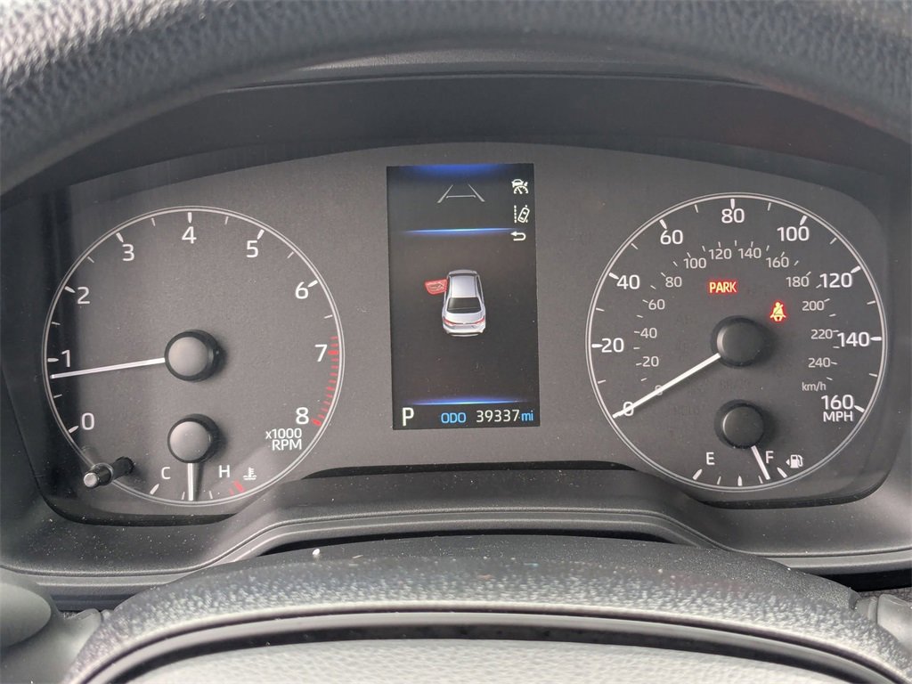 Used 2024 Toyota Corolla LE image 20