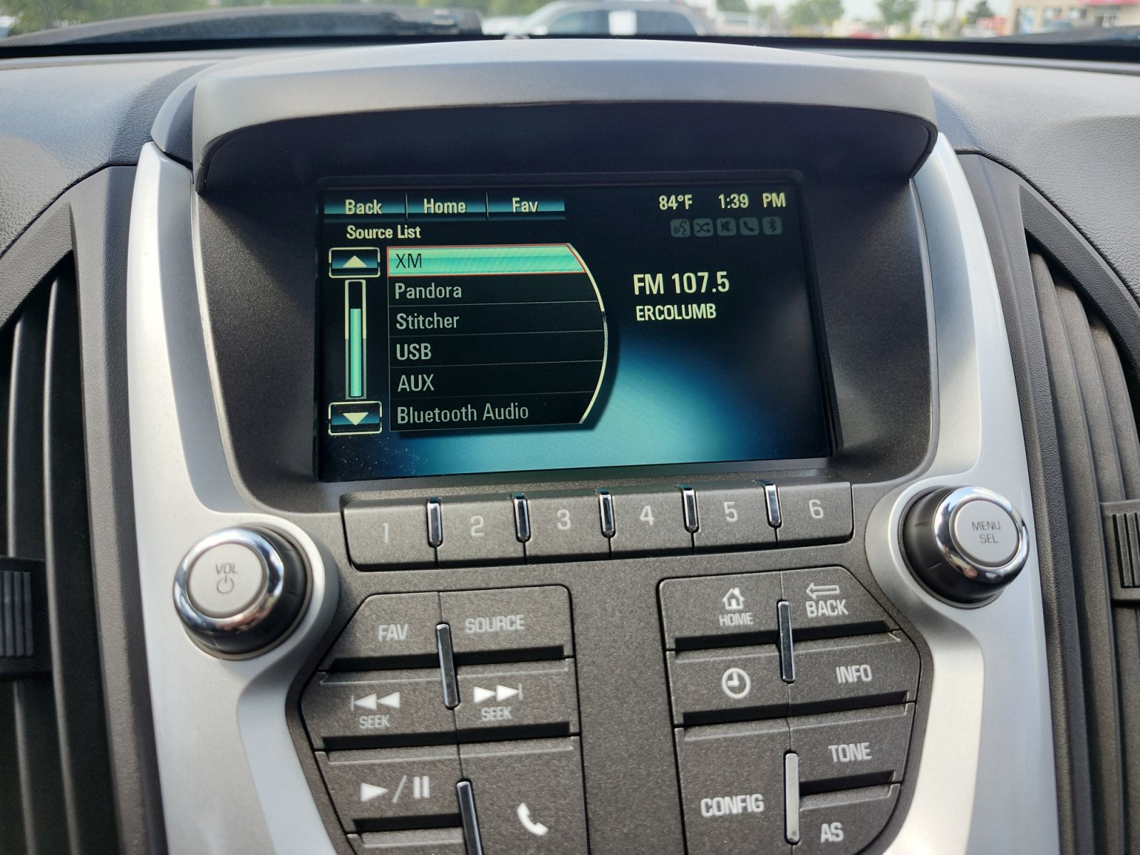 Used 2017 Chevrolet Equinox LT w/ Convenience Package FWD image 17