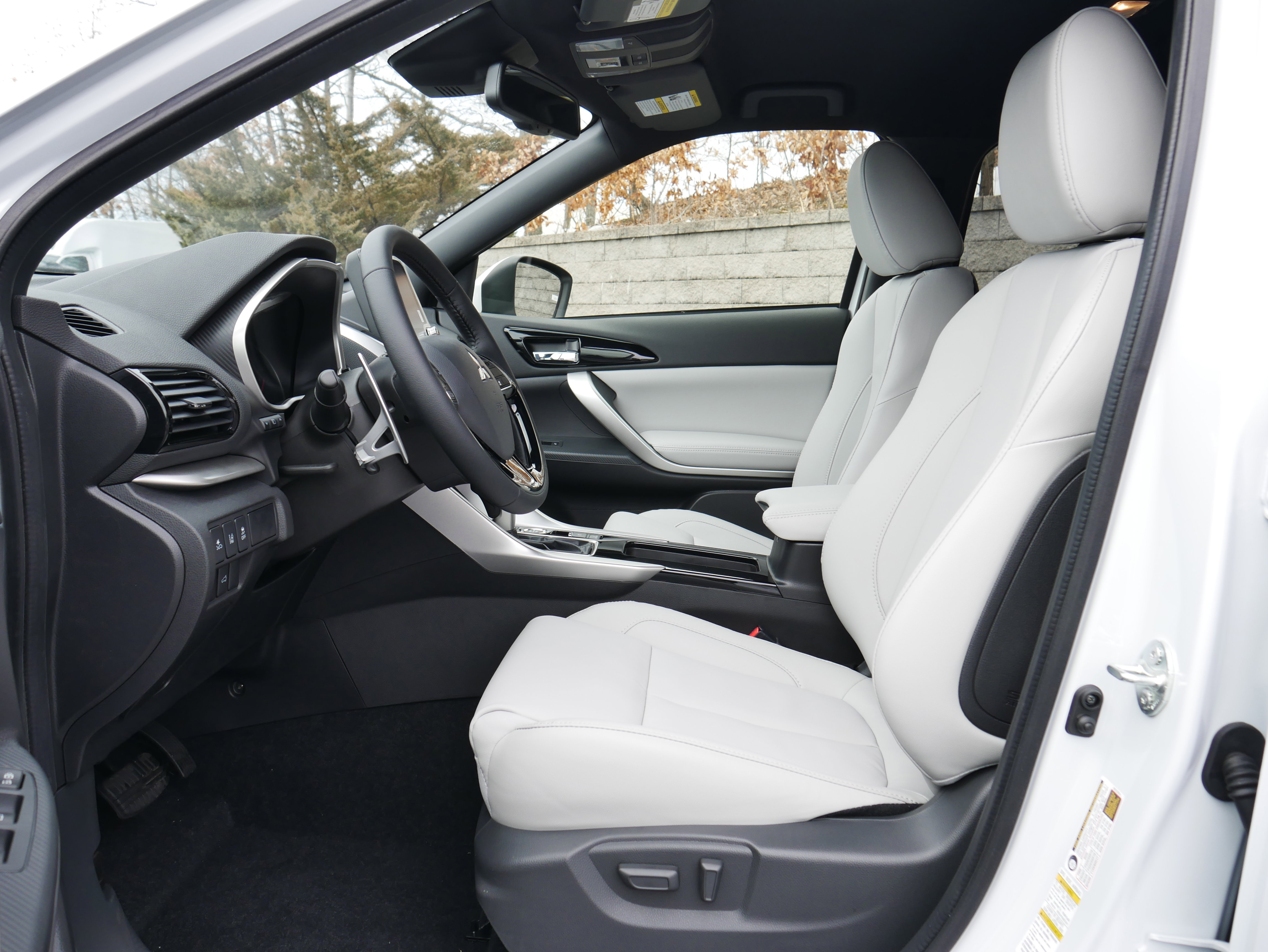 New 2026 Mitsubishi Eclipse Cross SEL image 12