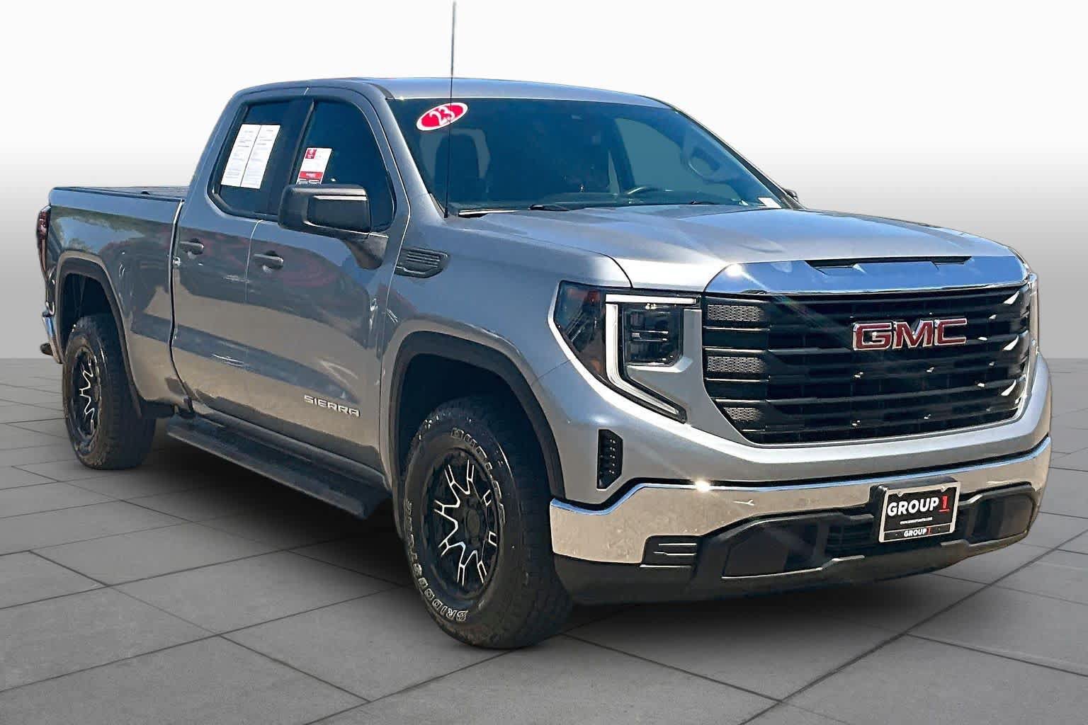Used 2023 GMC Sierra 1500 Pro w/ Pro Value Package RWD image 2