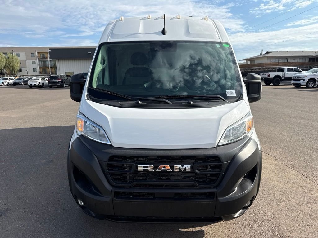 Used 2024 RAM ProMaster 2500 w/ Convenience Group FWD image 3