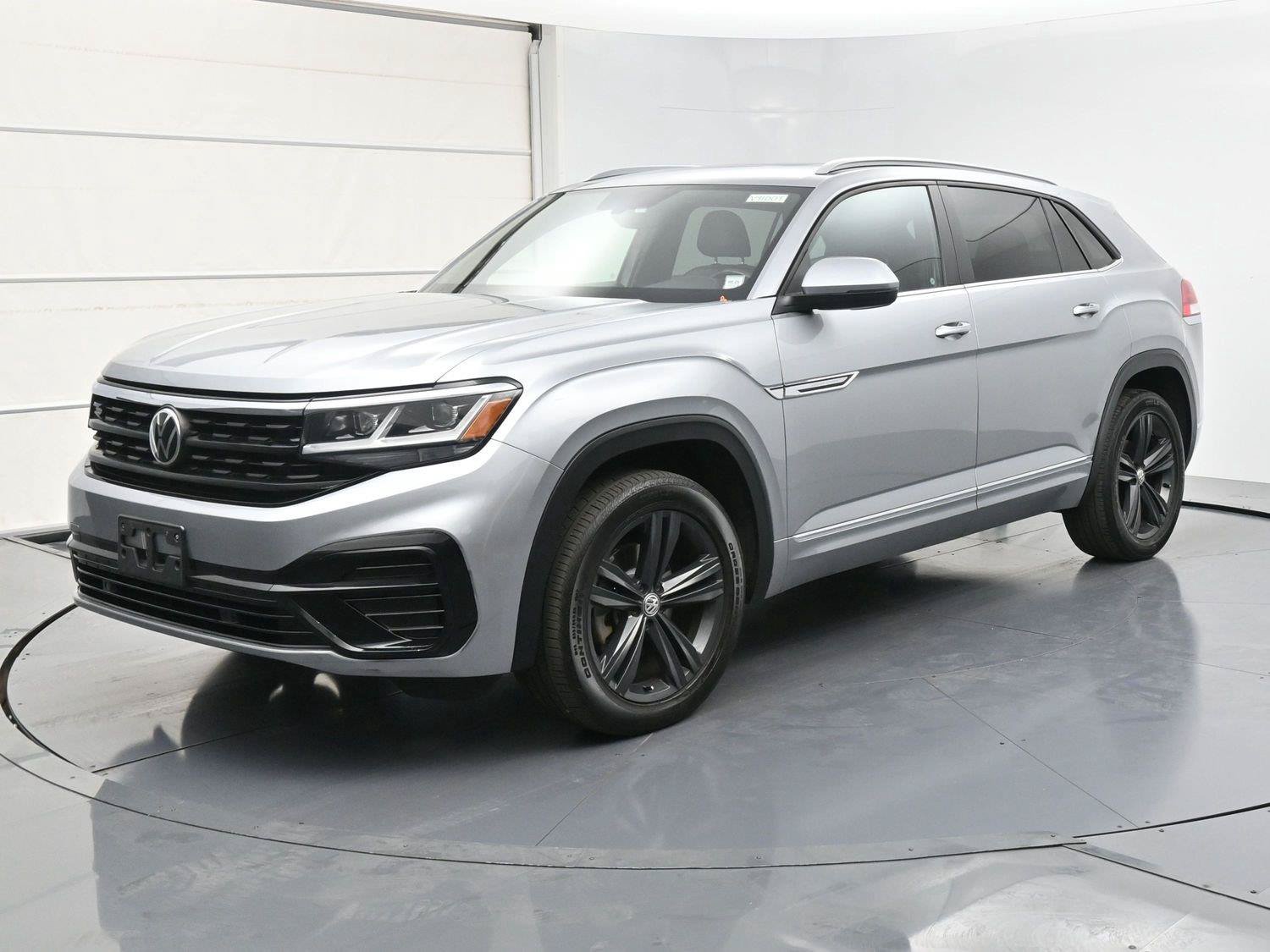 Used 2020 Volkswagen Atlas Cross Sport SE w/ Panoramic Sunroof Package