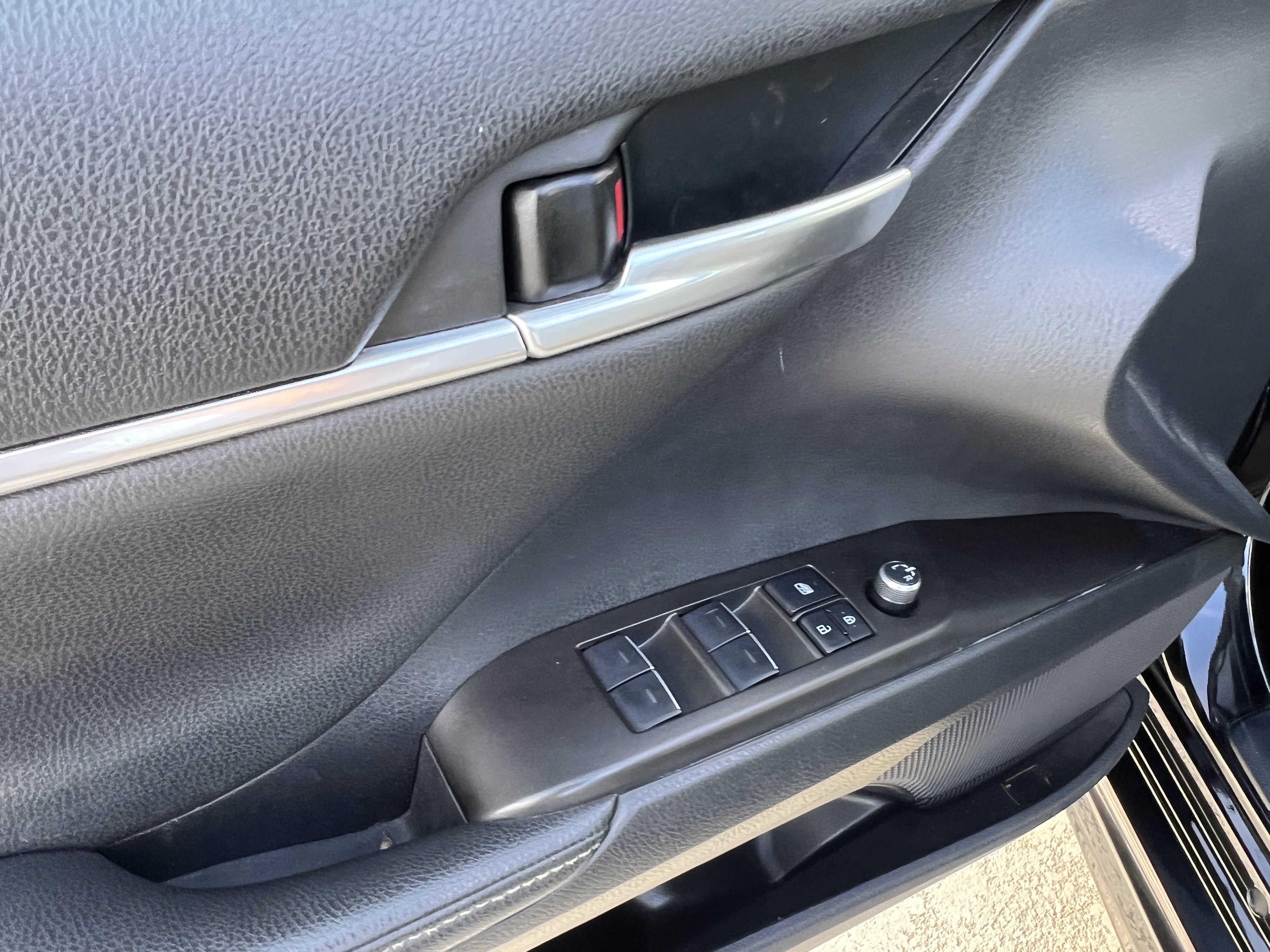 Used 2023 Toyota Camry XSE image 21