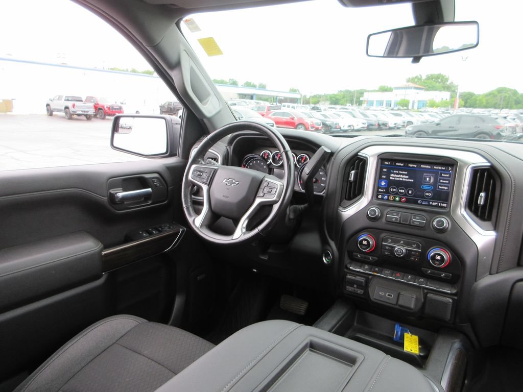Certified 2020 Chevrolet Silverado 1500 RST w/ All-Star Edition AWD/4WD image 30