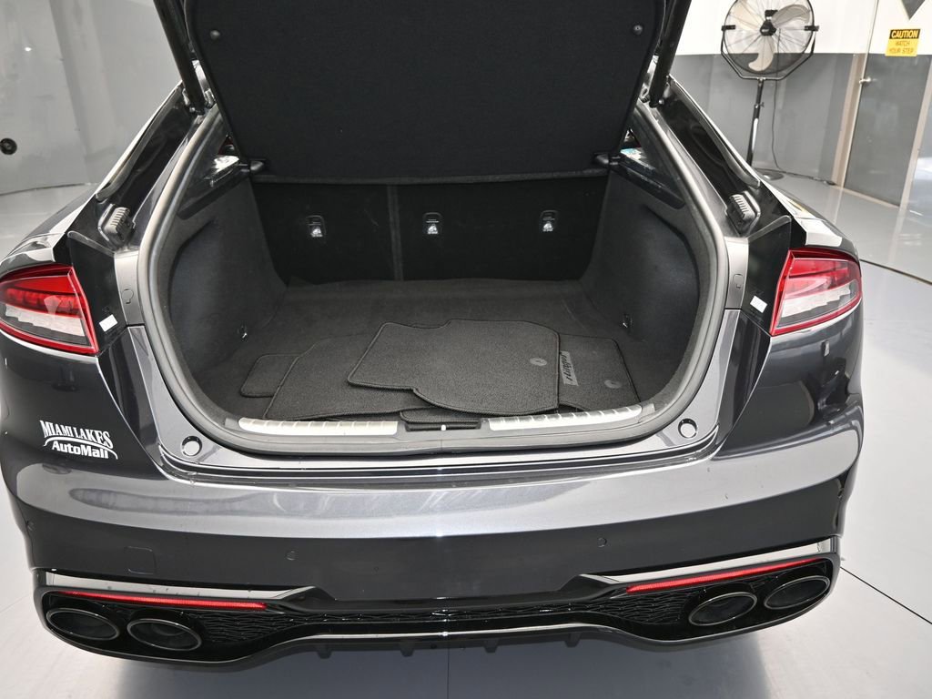 Used 2023 Kia Stinger GT2 image 45
