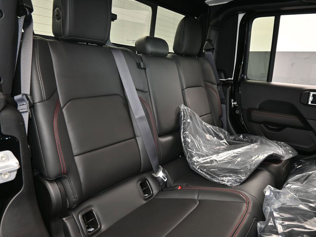 New 2026 Jeep Gladiator Rubicon AWD/4WD image 35