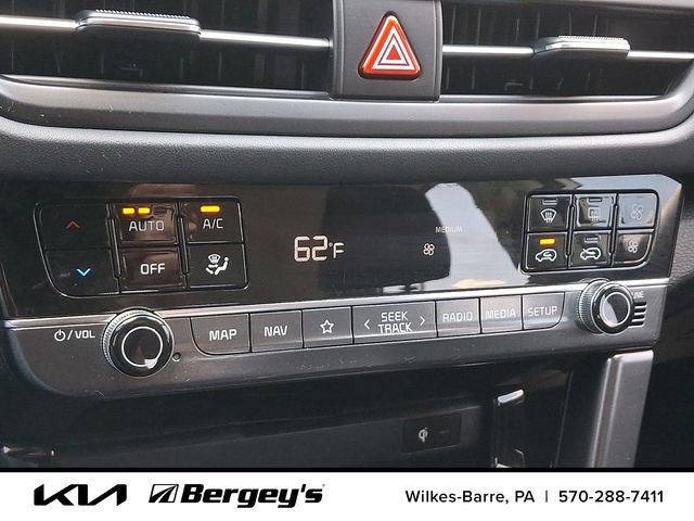 Certified 2024 Kia Seltos EX AWD/4WD image 19