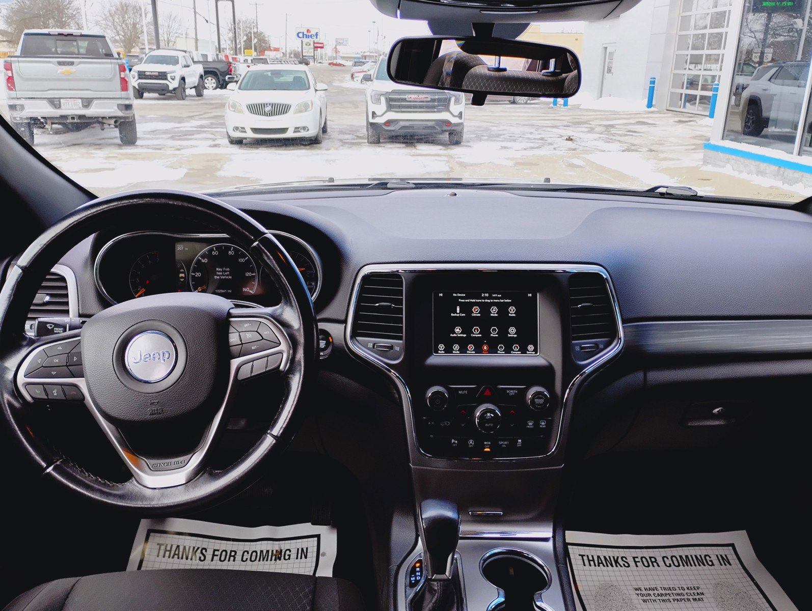 Used 2020 Jeep Grand Cherokee Laredo image 5