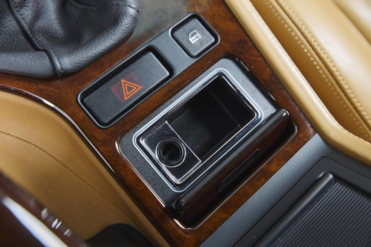 Used 2003 BMW M5 image 64