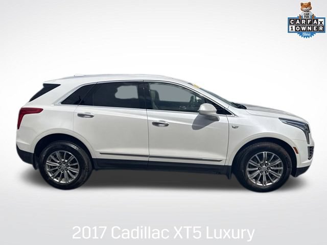 Used 2017 Cadillac XT5 Luxury w/ Driver Awareness Package FWD image 1