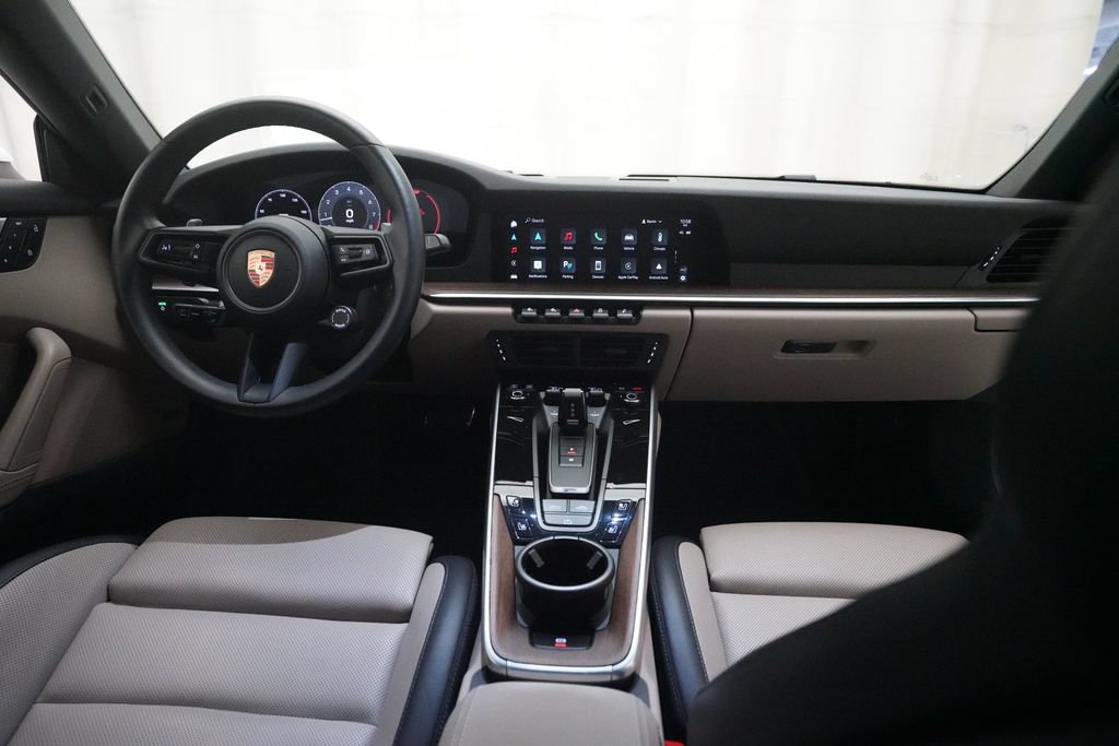 Certified 2025 Porsche 911 Carrera RWD image 16