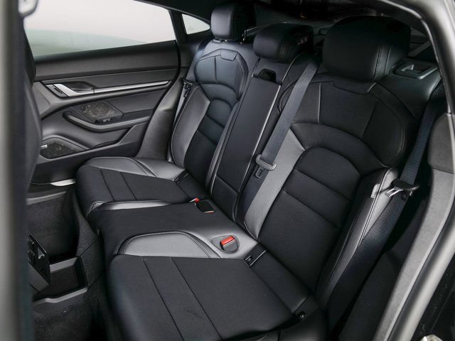 Certified 2025 Porsche Taycan AWD/4WD image 15