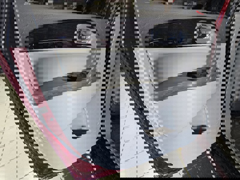 Used 2015 Buick Enclave Leather image 10