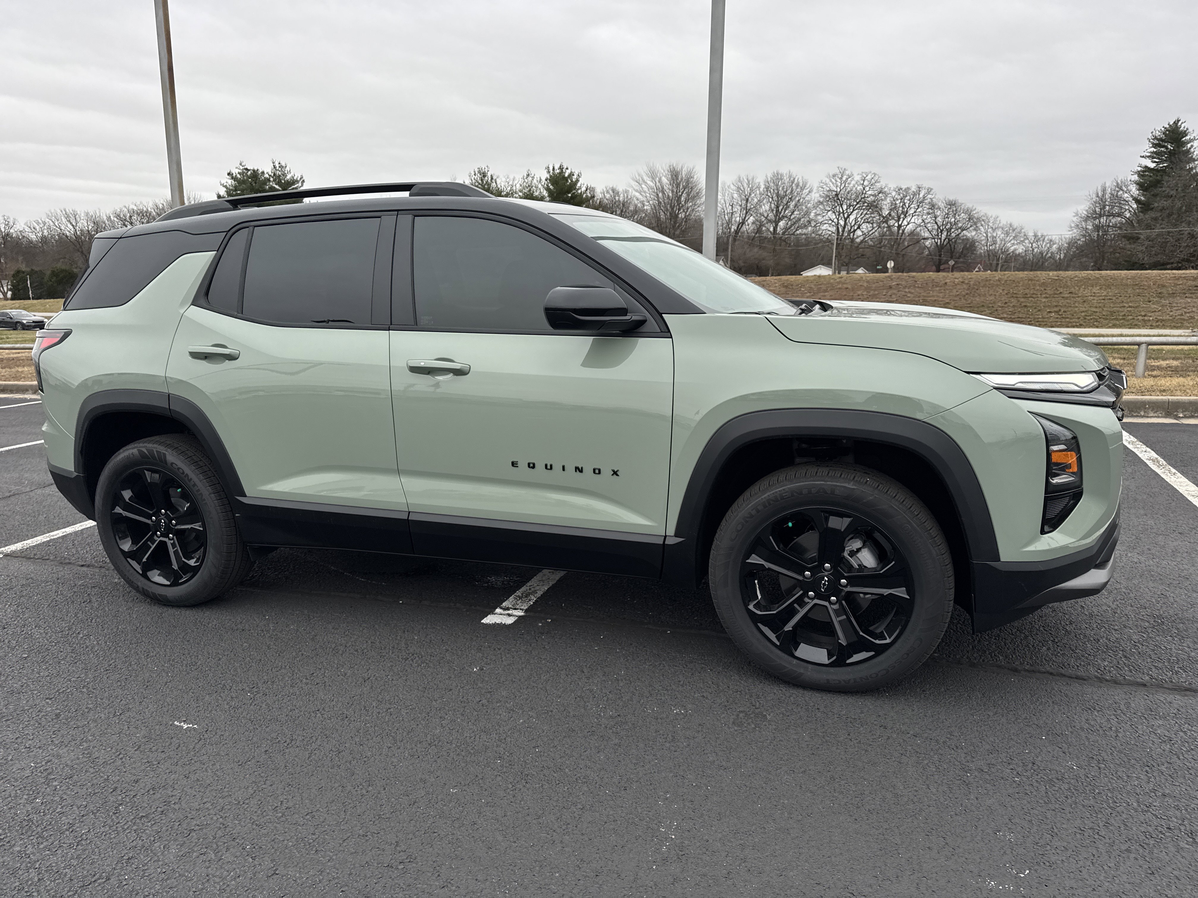 New 2026 Chevrolet Equinox LT w/ Convenience Package II image 4