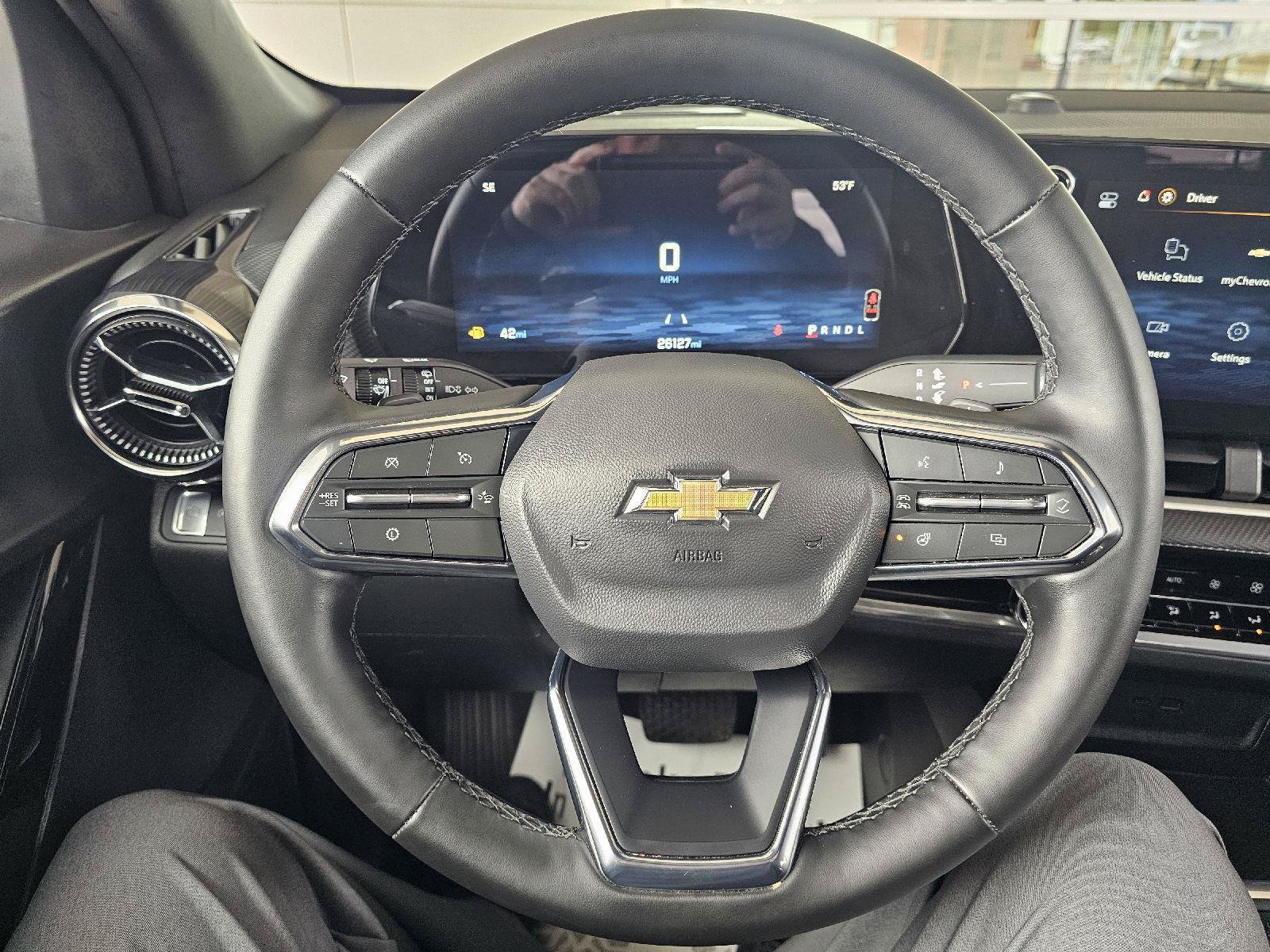 Used 2026 Chevrolet Equinox LT w/ Convenience Package II FWD image 20