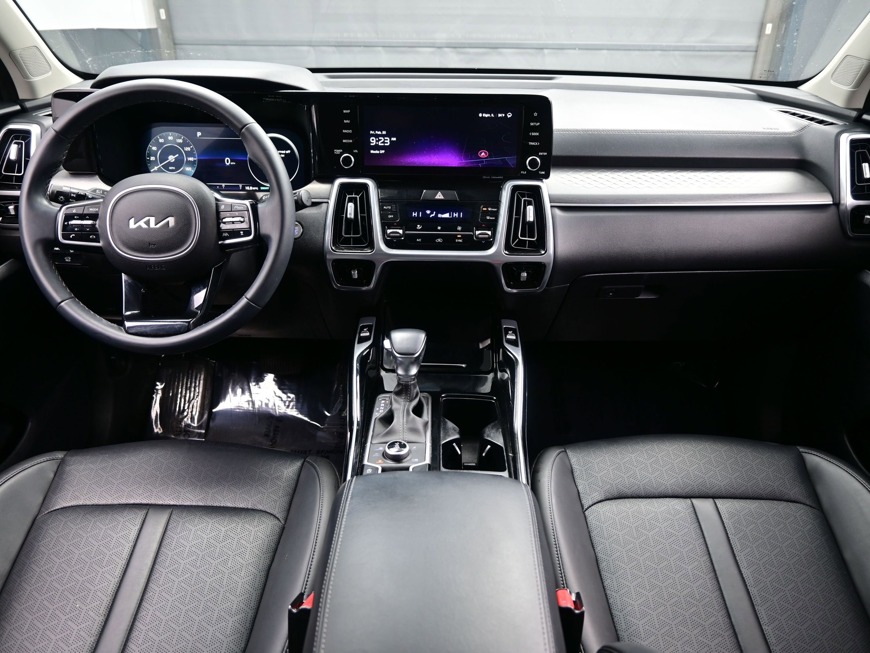 Used 2023 Kia Sorento SX image 18