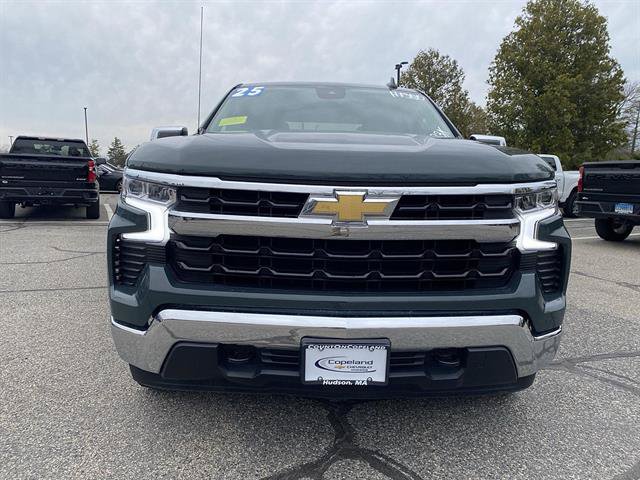 Used 2025 Chevrolet Silverado 1500 LT AWD/4WD image 26