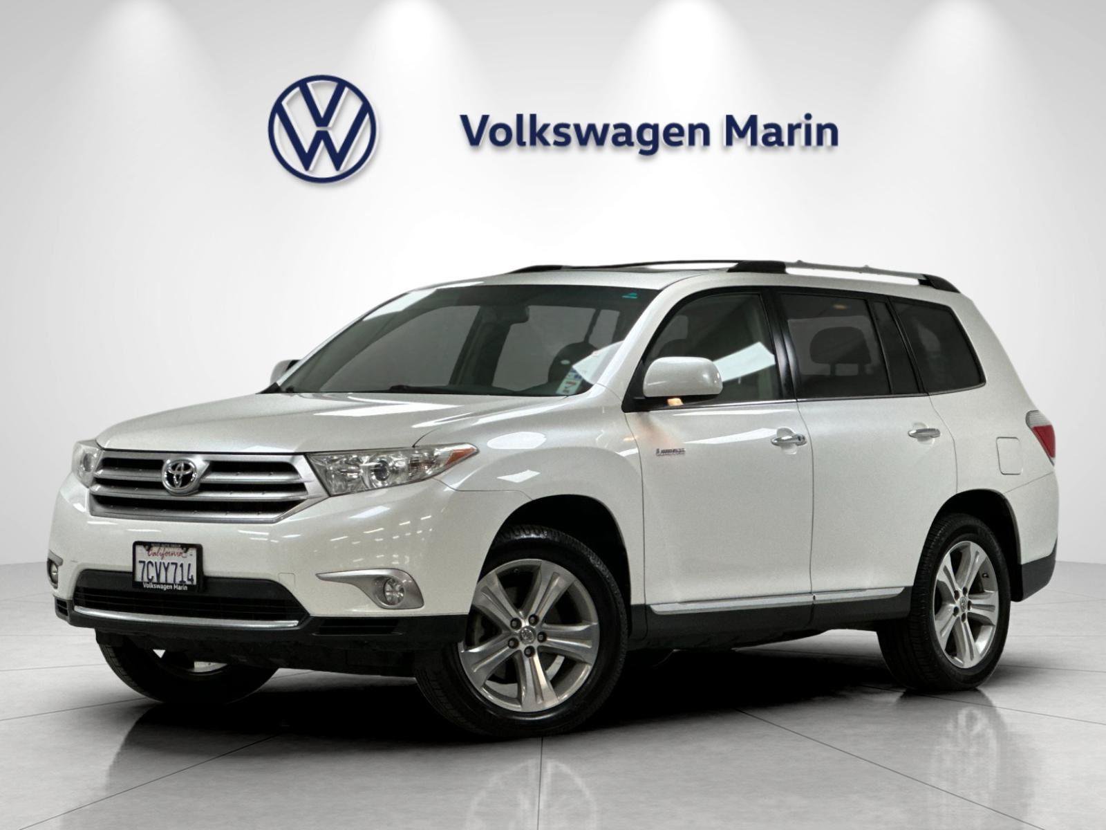 Used 2013 Toyota Highlander Limited AWD/4WD image 1