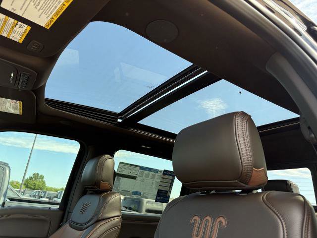 New 2026 Ford F350 King Ranch w/ FX4 Off-Road Package image 27