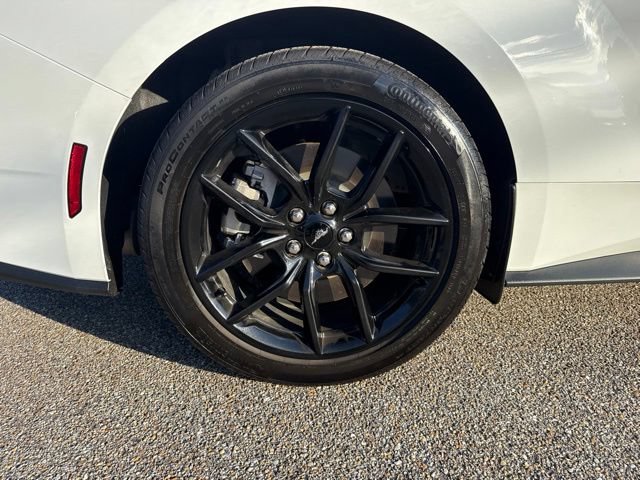 Used 2025 Ford Mustang GT Premium RWD image 9
