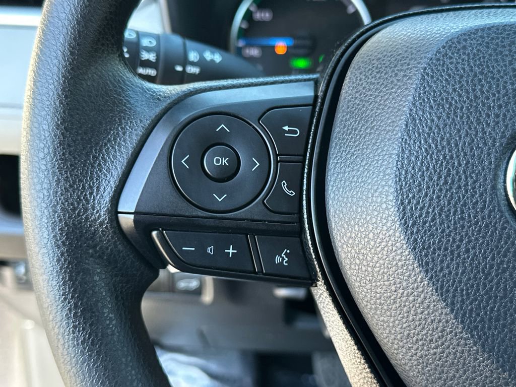 Used 2021 Toyota RAV4 XLE w/ Convenience Package image 26