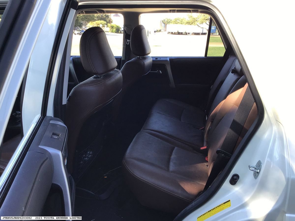 Used 2023 Toyota 4Runner Limited AWD/4WD image 9