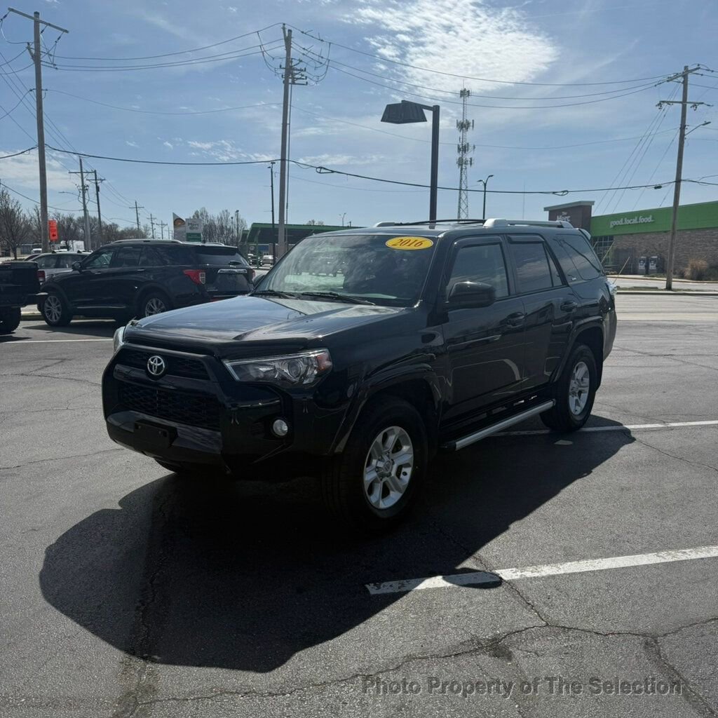 Used 2016 Toyota 4Runner SR5 image 6