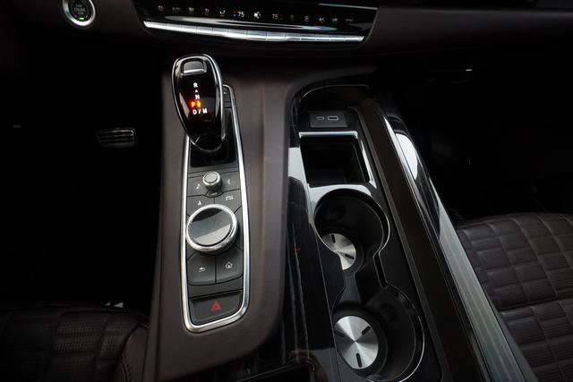 Used 2023 Cadillac Escalade V AWD/4WD image 20