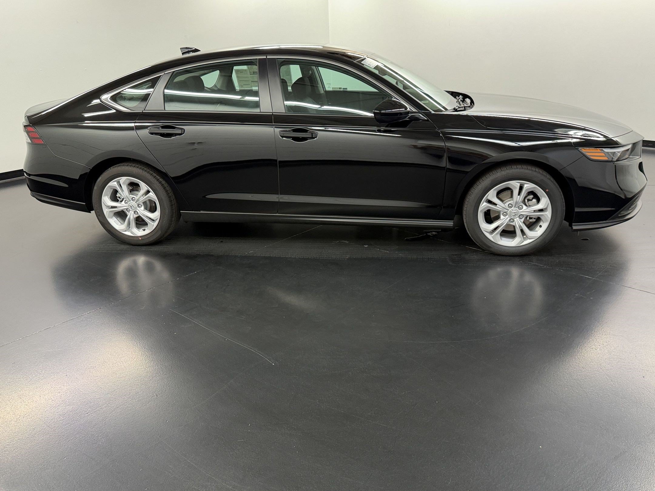 New 2026 Honda Accord LX image 8