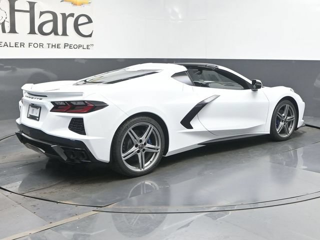 New 2027 Chevrolet Corvette Stingray Coupe w/ 2LT RWD image 32