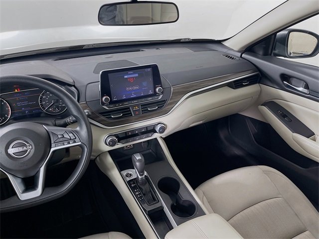 Used 2025 Nissan Altima 2.5 SV image 22