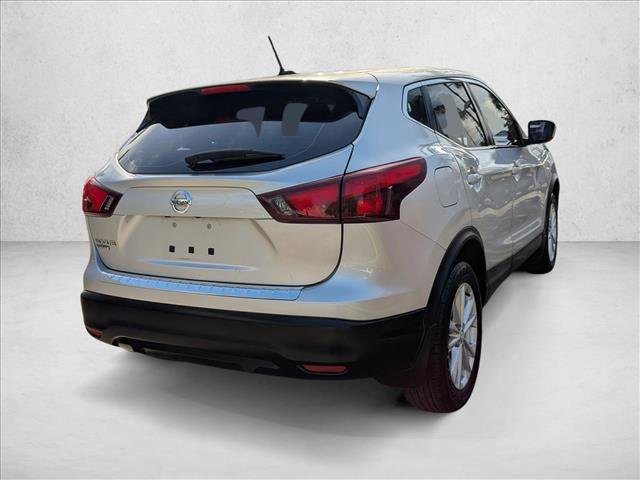 Used 2017 Nissan Rogue Sport S w/ S Appearance Package image 5